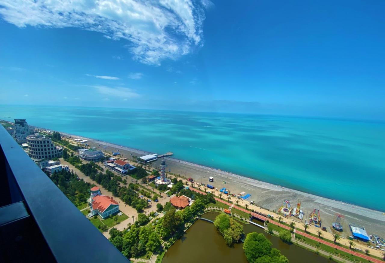Orbi City Aparthotel Black Sea View Batumi Exterior foto