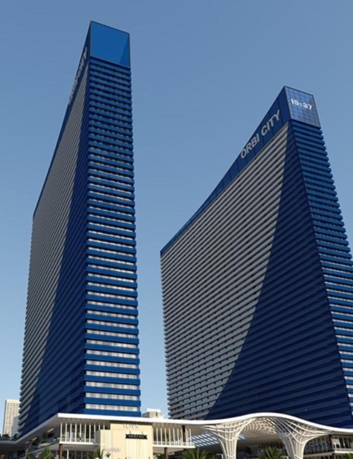 Orbi City Aparthotel Black Sea View Batumi Exterior foto