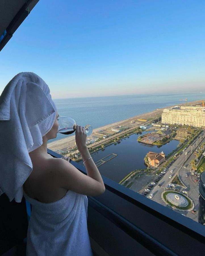 Orbi City Aparthotel Black Sea View Batumi Exterior foto